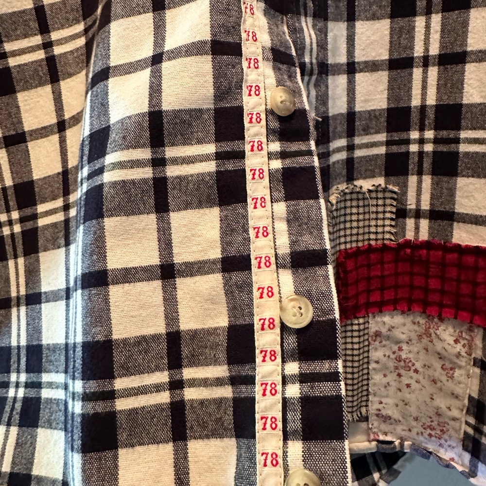 NAVY & White Plaid Patchwork Button-Up Shirt - image 3